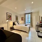 Appartement Spacious Flat 10 Mins From Paris *