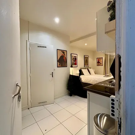 Spacious Flat 10 Mins From Paris Διαμέρισμα