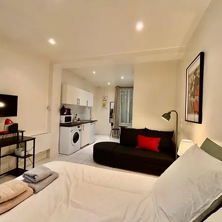 Apartamento Spacious Flat 10 Mins From Paris Saint-Ouen (Seine-Saint-Denis)