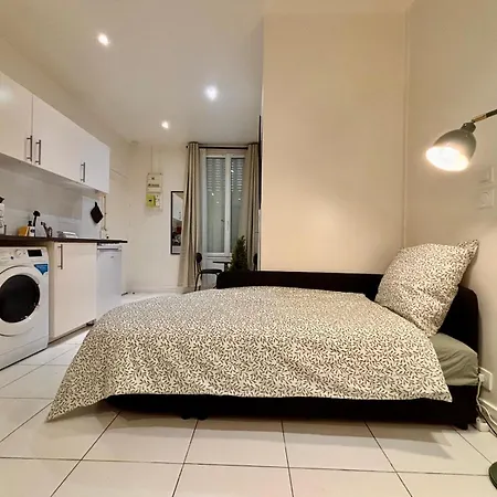 Apartman Spacious Flat 10 Mins From Paris *