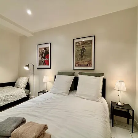 Διαμέρισμα Spacious Flat 10 Mins From Paris *