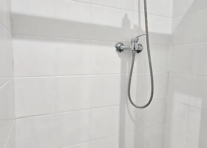 Spacious Flat 10 Mins From Paris